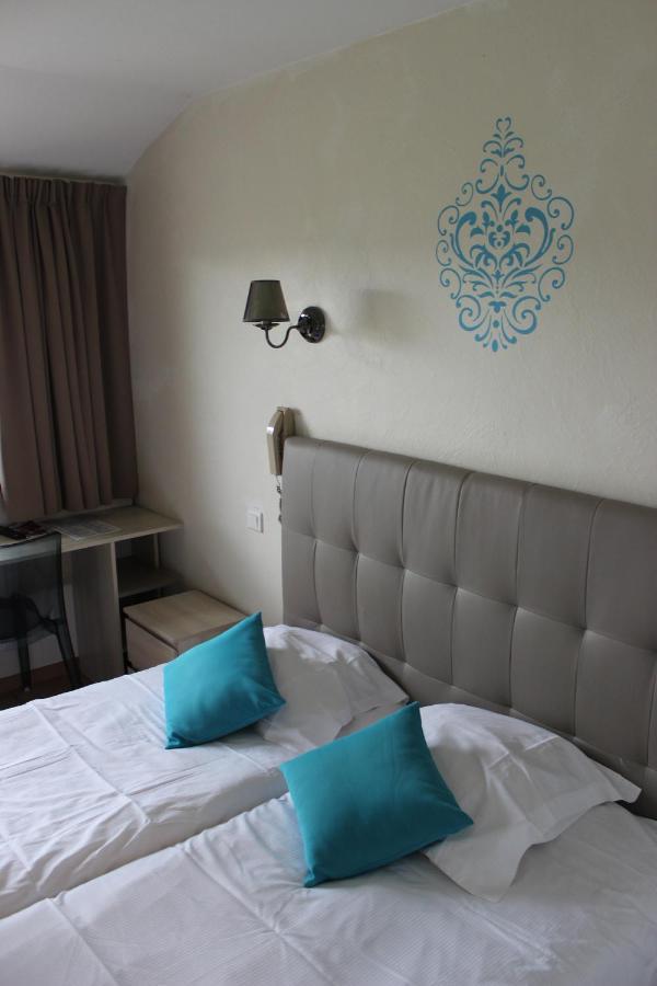Logis Hotel Restaurant La Vieille Ferme, Macon Nord Sancé エクステリア 写真