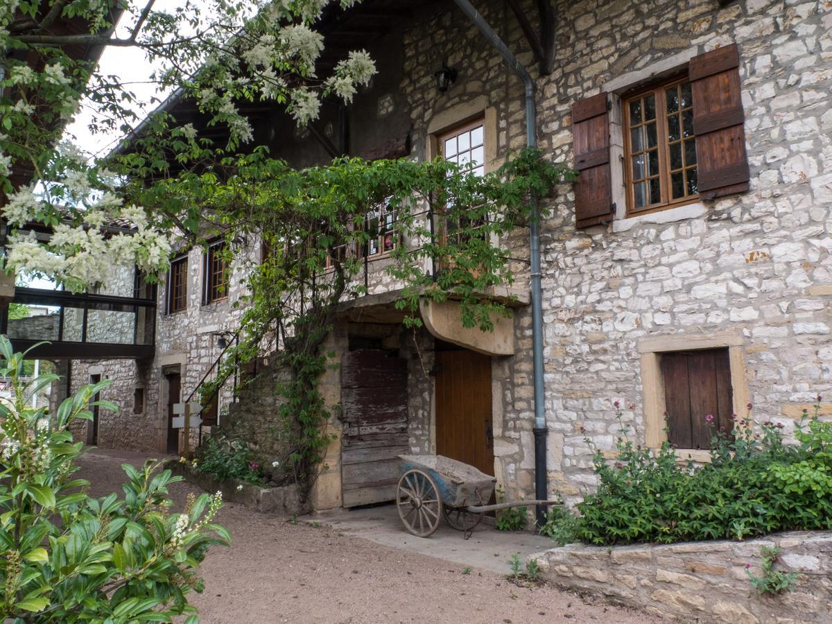 Logis Hotel Restaurant La Vieille Ferme, Macon Nord Sancé エクステリア 写真